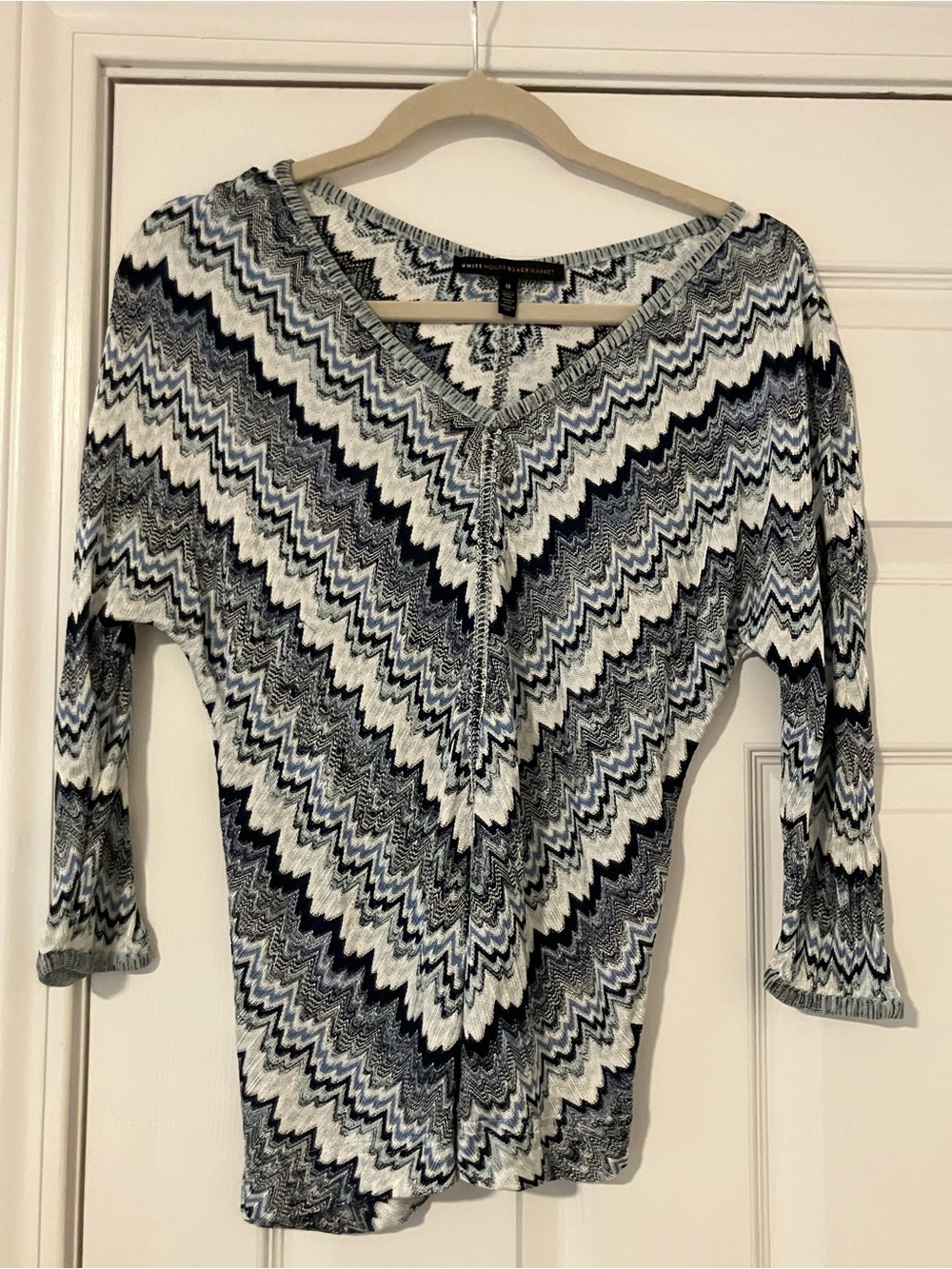 White House Black Market Blue Chevron Knit Dolman Sleeve Blouse M